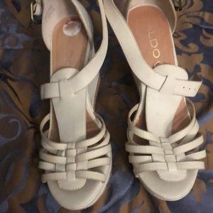 Aldo cream wedges